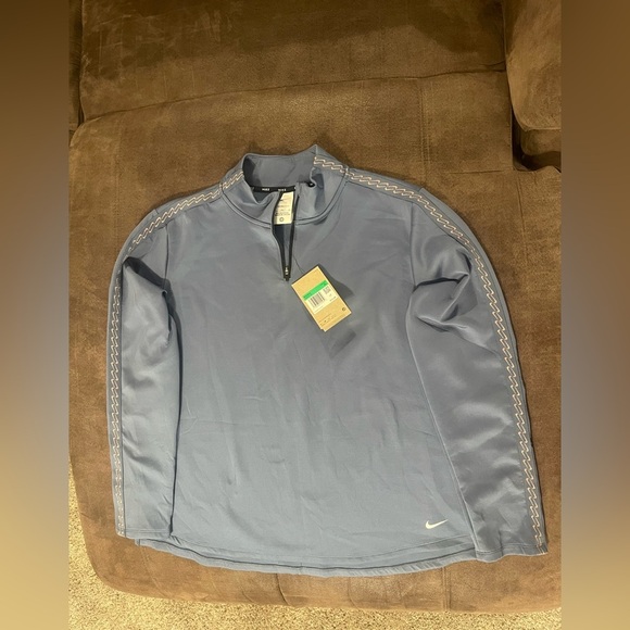 Nike NWT Women’s 1/4 Zip Blue Therma-Fit Long Sleeve Size XL - Picture 5 of 6
